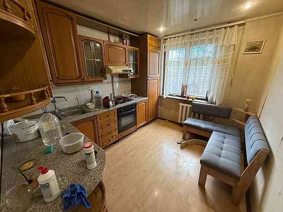 Продается 3-комнатная квартира в Киевском районе по ул. Политбойцов ! Донецк