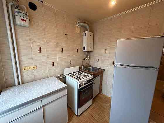 Продам 2ком квартал Комсомольский,Черемушки Макеевка