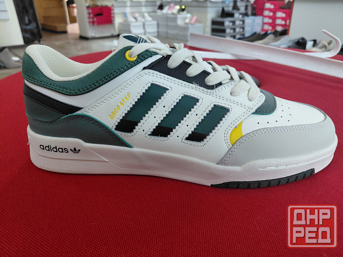 Кросовки Adidas Донецк - изображение 2