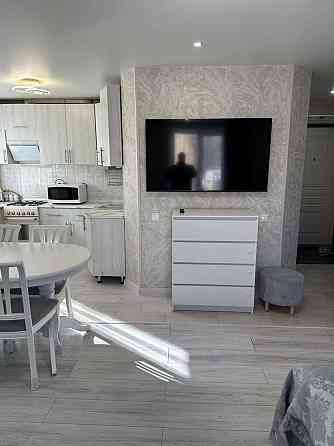 Сдaeтся впeрвые однокомнатная квартира в Киевском районе Донецка, по Таманскому проспекту, в 5-ти ми Донецк