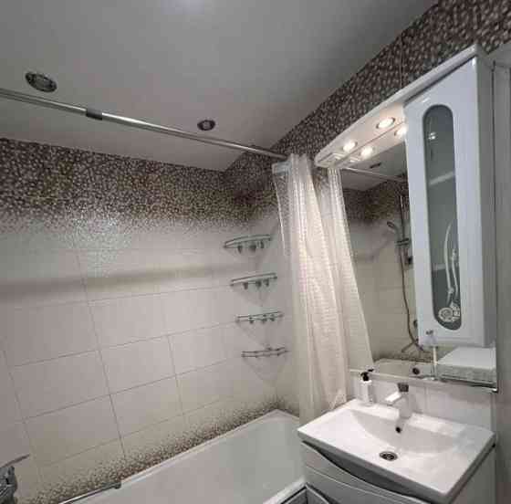 Сдается однокомнатная квартира со светлым ремонтом на ул. Тренева Донецк