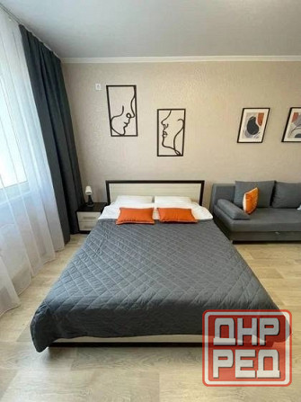 Сдаётся 1-комнатная квартира на длительный срок Буденновский район, м-н Цветочный, ул. Независимост Донецк - изображение 1