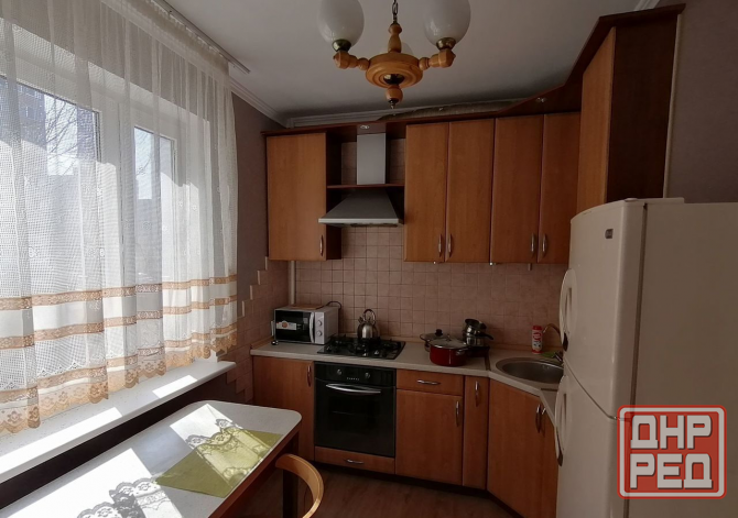 Трехкомнатная Донецк Прожекторная, Пролетарский район Донецк - изображение 3