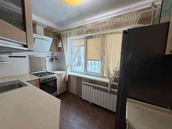 Срочная продажа !!! Снижена цена 3-х к кв ра Буденновский р н Донецк