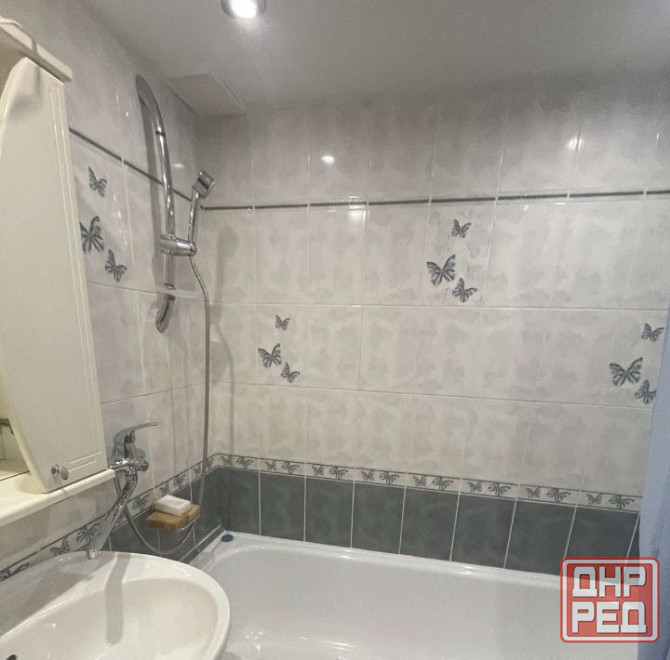 Сдаю двухкомнатную квартиру в Калининском районе Донецк - изображение 7