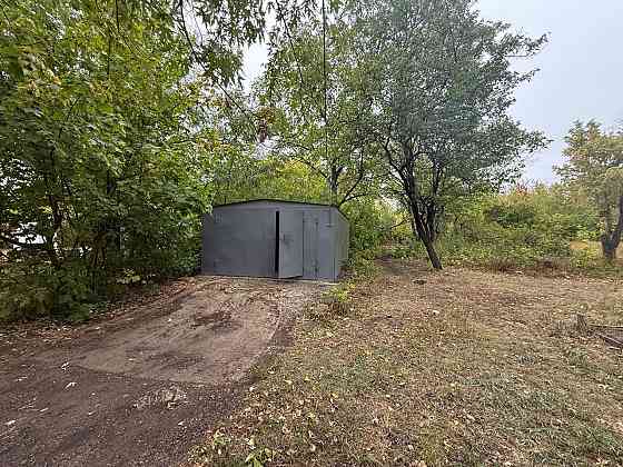 Сдам 2-х к кв ру +гараж по ул Антропова (майский рынок ) Донецк