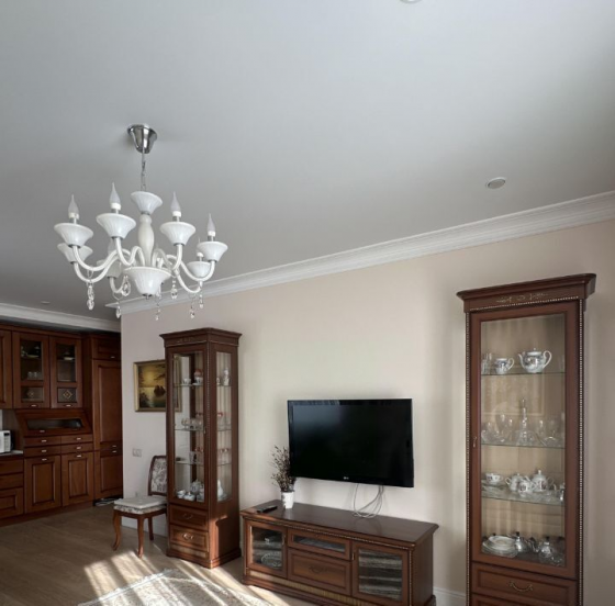 Сдается просторная 3-комнатная квартира в Пролетарском районе Донецк