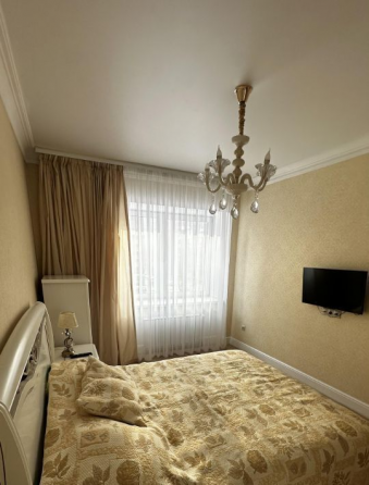 Сдается просторная 3-комнатная квартира в Пролетарском районе Донецк