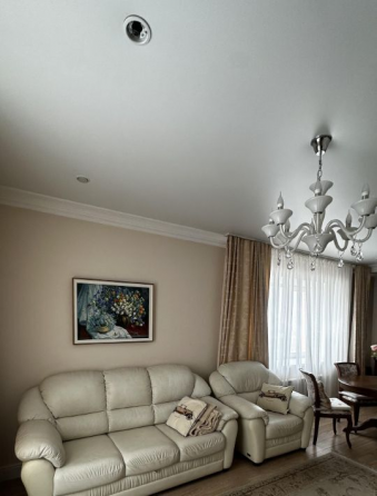 Сдается просторная 3-комнатная квартира в Пролетарском районе Донецк