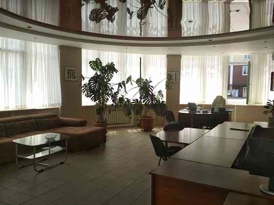 сдам в аренду фасадное помещение 115кв.м. Донецк