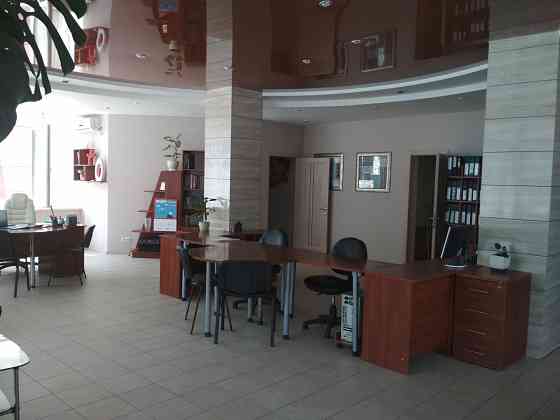 сдам в аренду фасадное помещение 115кв.м. Донецк