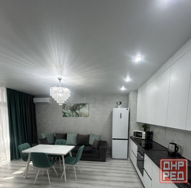 Сдаётся в аренду на длительный срок роскошная трёшка в Калининском районе Донецк - изображение 1