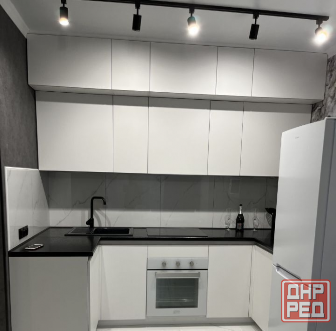 Сдаётся уютнaя 2-комнатная квартирa в Пролетарском районе Донецк - изображение 1