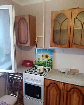 Сдам к кв по ул. Батищева, Киевский район, 2 этаж. с водой проблем нет! просторная Донецк