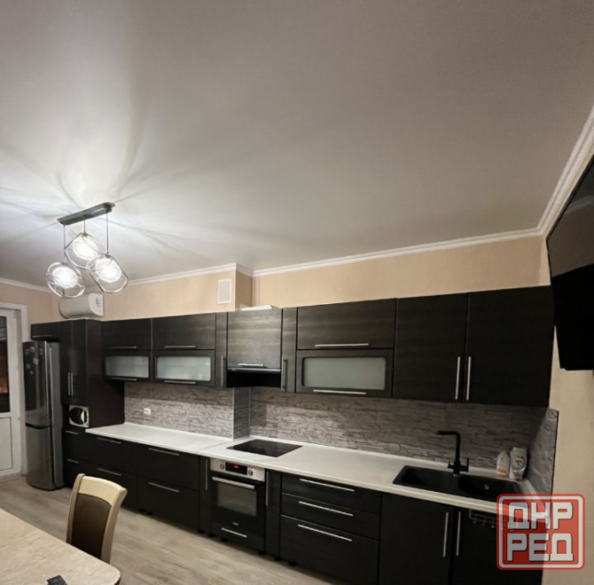 Сдаётся двухкомнатная квартира в Калининском районе Донецка Донецк - изображение 1