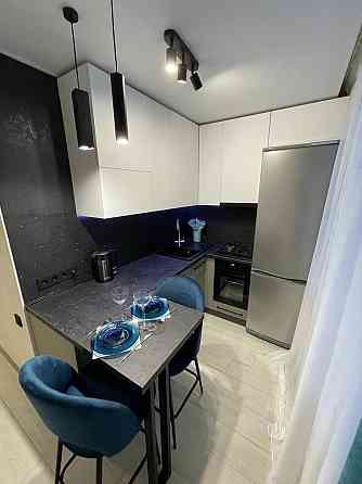 Светлая уютная однокомнатная квартира сдается = Донецк