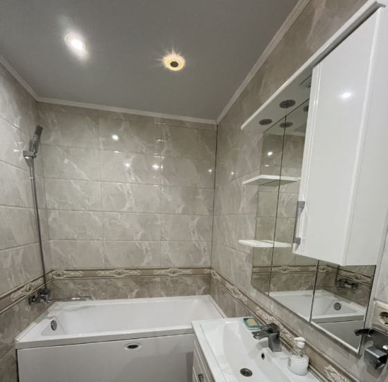 Сдаётся 2-комн. квартира на ул.Тренева(Киевский район Донецка) Донецк