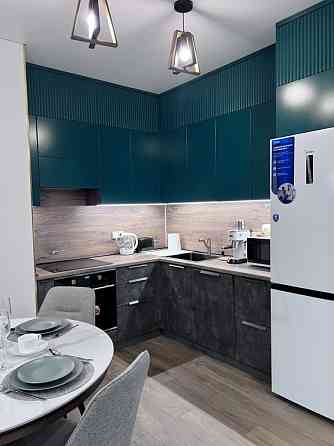 Сдаю трехкомнатную квартиру 71.0 м² этаж 4/9 Ворошиловский район, ориентир Динамо Донецк