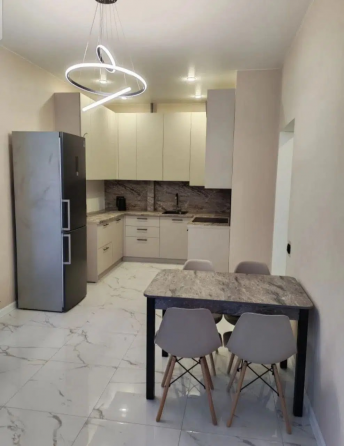 Сдам 2-комн. квартиру в буденовском районе Донецк