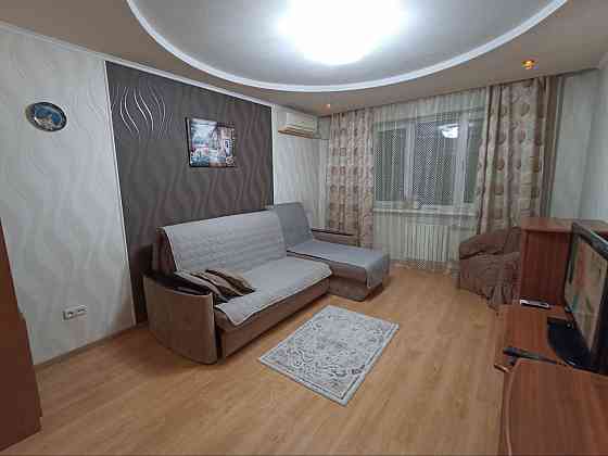 Стильная трехкомнатная квартира в Донецке Донецк