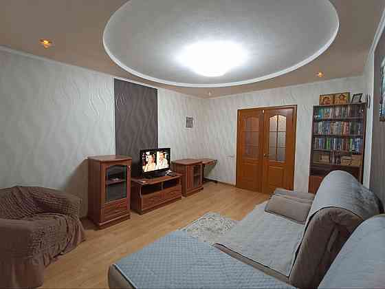 Стильная трехкомнатная квартира в Донецке Донецк