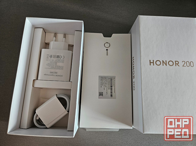 Honor 200 8/256 еас (рст) белый Донецк - изображение 2