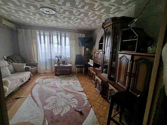 Продается 4х комнатная квартира г. Мариуполь, Приморский р-он Мариуполь