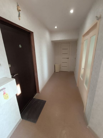 Сдается просторная 2-комнатная квартира в пролетарском районе на улице раздольной Донецк