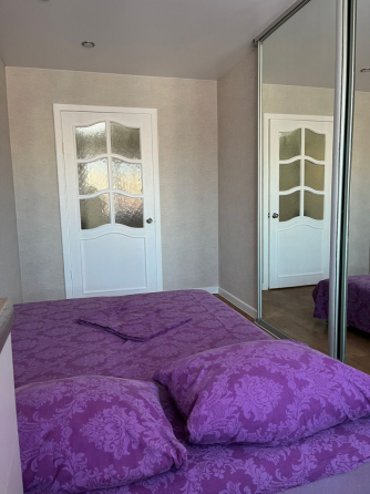 Сдается шикарная трехкомнатная квартира в Ленинском районе Донецк