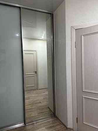 Сдам крупногабаритную однокомнатную квартиру в Кальмиусском районе г. Мариуполь. Мариуполь