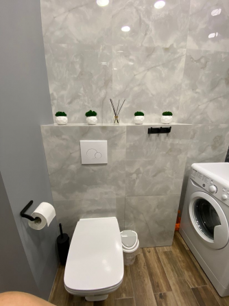 Сдается роскошная однокомнатная студия квартира в центре Донецка Донецк