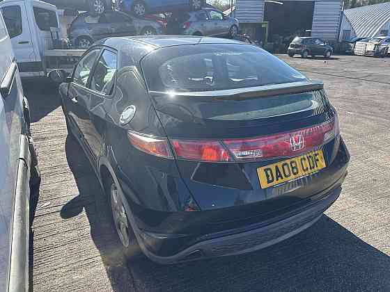 Honda-Civic 2005-2012 на разбор запчасти Донецк