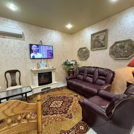 Сдам шикарную квартиру в Ленинском районе Донецк