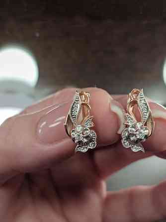 Продам серьги с бриллиантами Макеевка