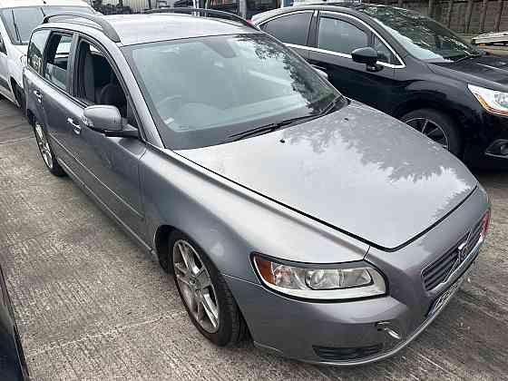 Разбор на запчасти Volvo V50 Донецк