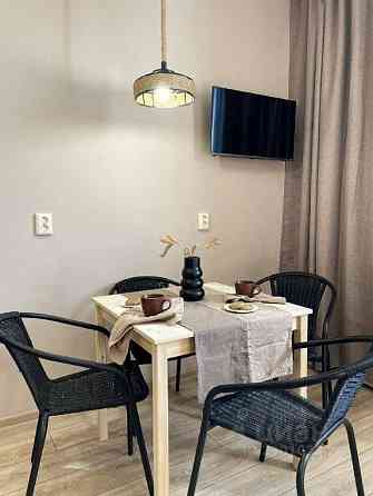 Сдается уютная, светлая однокомнатная квартира в Ворошиловском районе. Донецк