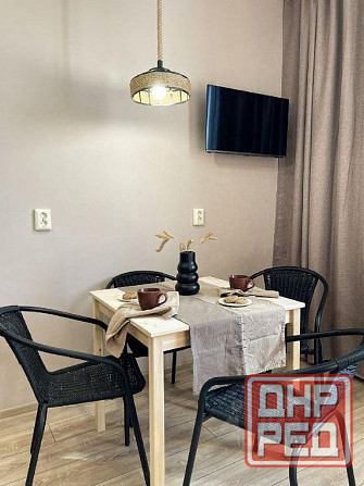 Сдается уютная, светлая однокомнатная квартира в Ворошиловском районе. Донецк - изображение 2