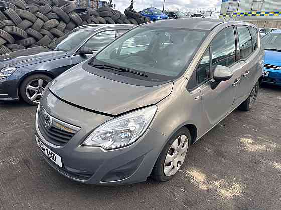 Разбор на запчасти Opel Meriva Донецк