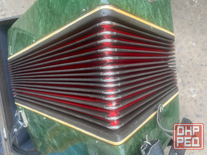 Баян в футляре в отличном состоянии Донецк - изображение 6