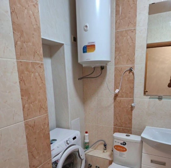 Сдается просторная двухкомнатная квартира (48 м2) Донецк