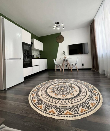 Сдается просторная студия (30м2) Донецк