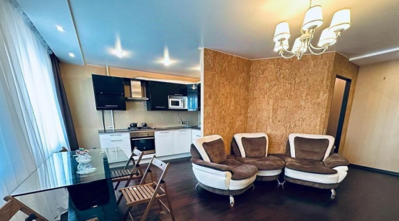 Сдается просторная двухкомнатная квартира (60 м2) Донецк