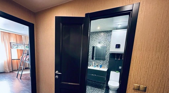 Сдается просторная двухкомнатная квартира (60 м2) Донецк