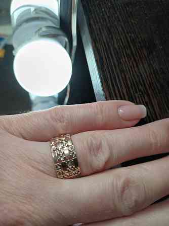 Кольцо золотое Макеевка