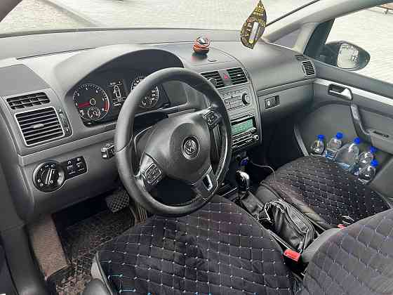 Фольксваген тауран Донецк