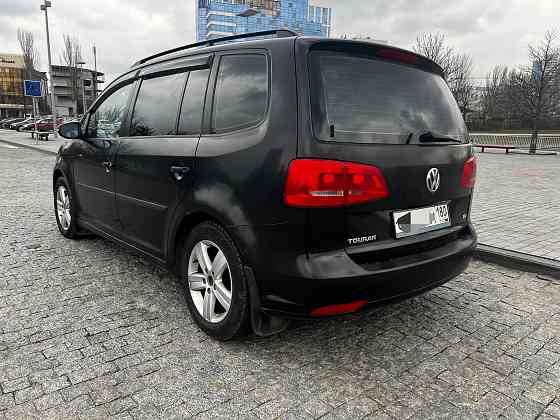 Фольксваген тауран Донецк