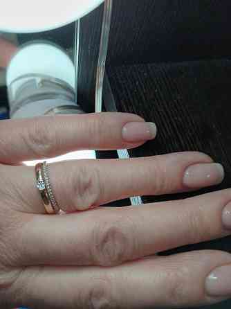 Кольцо с бриллиантом Макеевка