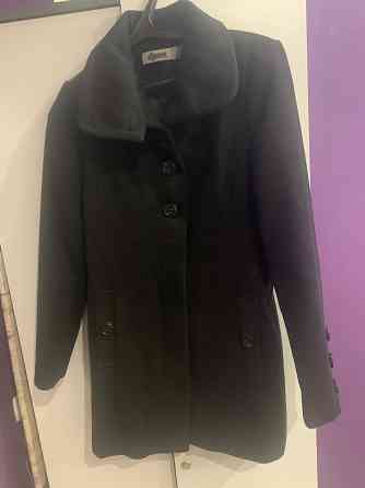 Полупальто бренд страдивариус размер 46 Донецк