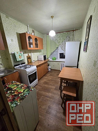 Продам 2х комн., 7/9, хорошее состояние, б. Шахтостроителей Калининский рынок Донецк - изображение 2
