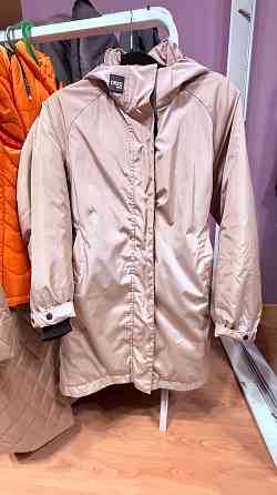 Верхняя одежда на девочку Донецк